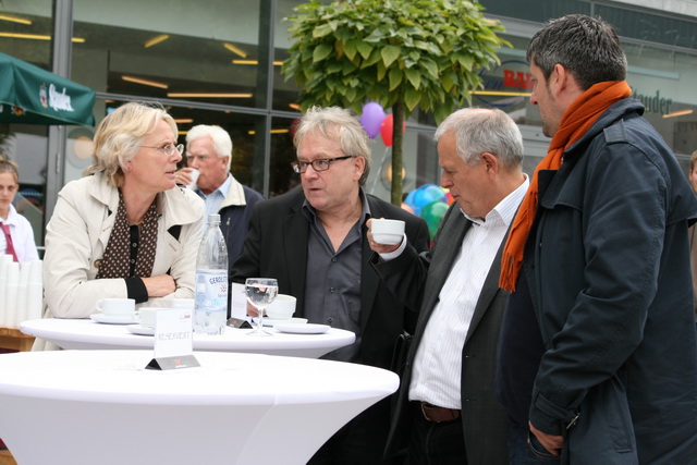 gal/2010/2010 Saitentwist Weltkindertag Burgplatz Essen 20.09.JugendhilfegGmbH Essen/2010 Saitentwist Weltkindertag Burgplatz Jugend Hilfe gGm20.09. 030.jpg